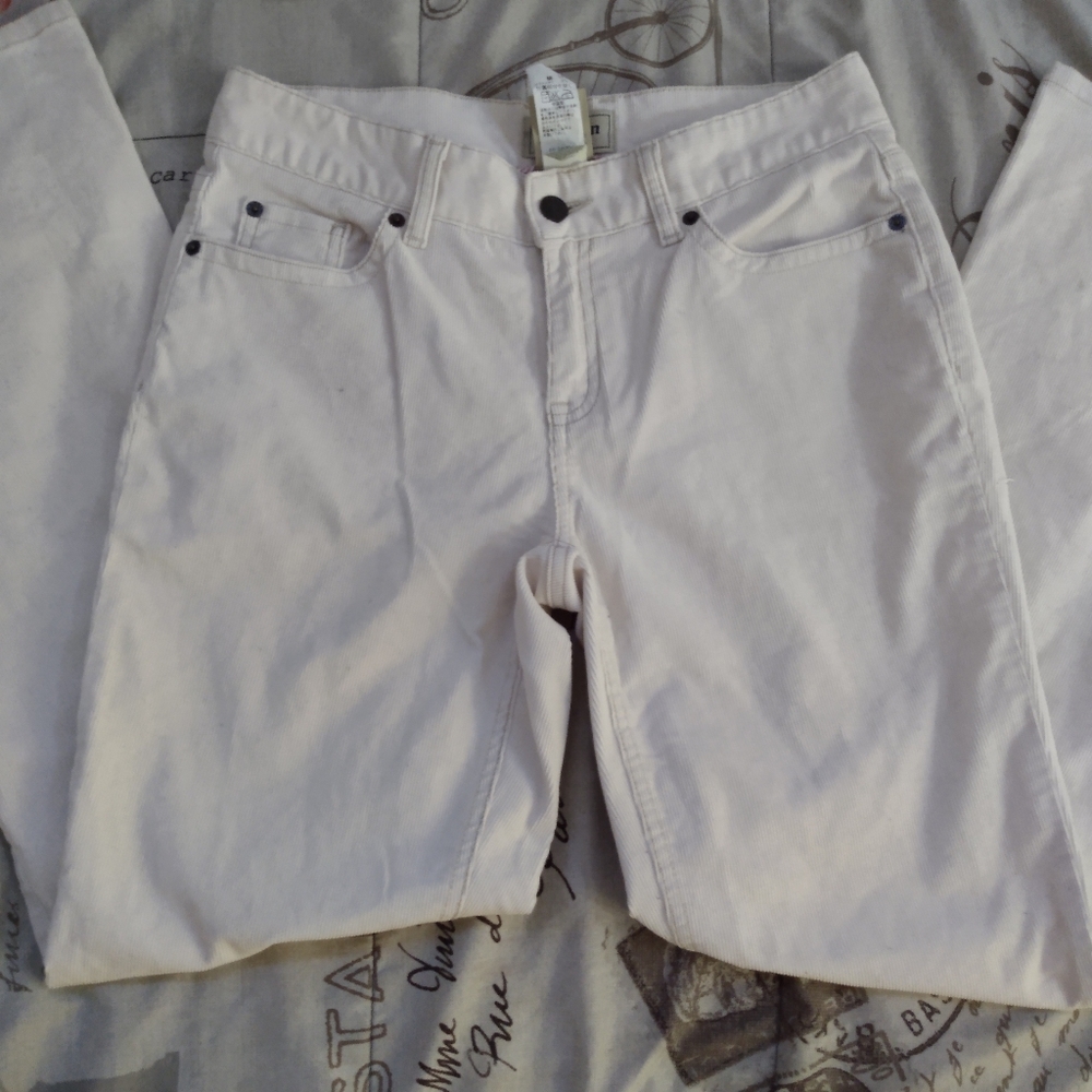 L.L. Bean White Corduroy Pants Size 6